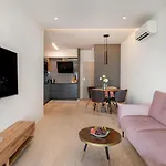 דירה Zaloo, Luxury With Sea-view And Jacuzzi