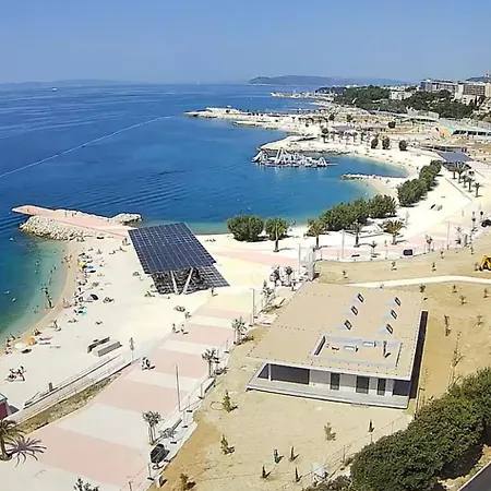 Zaloo, Luxury With Sea-view And Jacuzzi * Σπλιτ